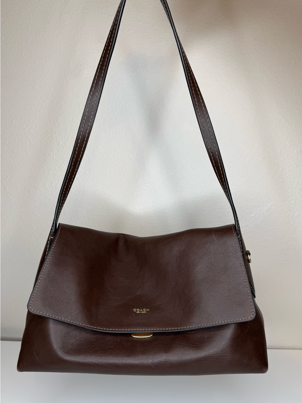 Coach Chelsea Shoulder Bag 30 - Picture 2 of 7